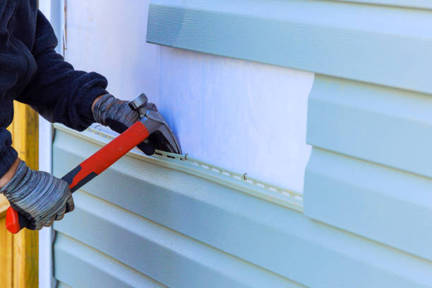 Reliable Siding Repair contractor in Sapphire, NC by Creative Siding